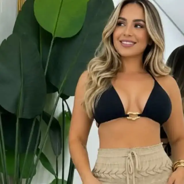 Top Preto Dourado